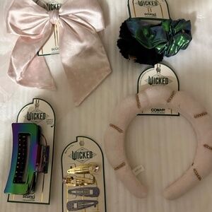 Conair Wicked Hair Accessories bundle of 5 Universal Studio Scunci